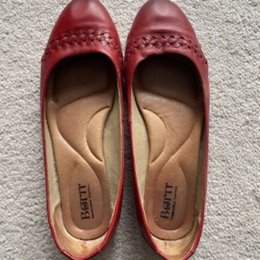 Women's Born Flats, Size 9.5